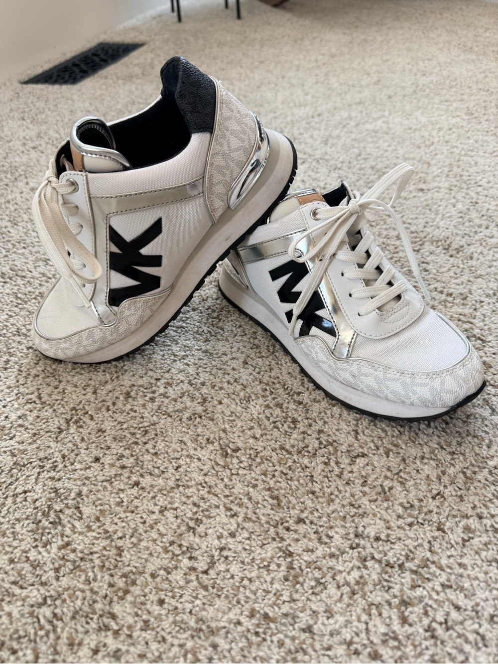 MK-Style White & Black Kids Fashion Sneakers